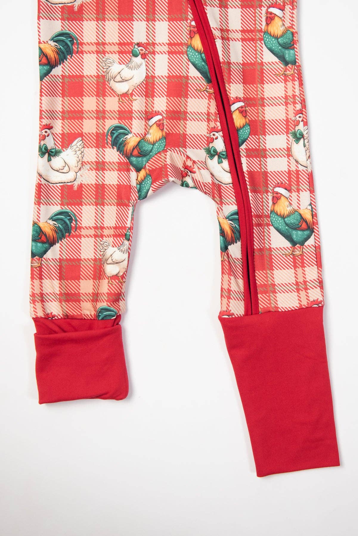 American Farm Company – wholesale Sleepsuit – Baby – Christmas Chickens Plaid Baby Zippy9