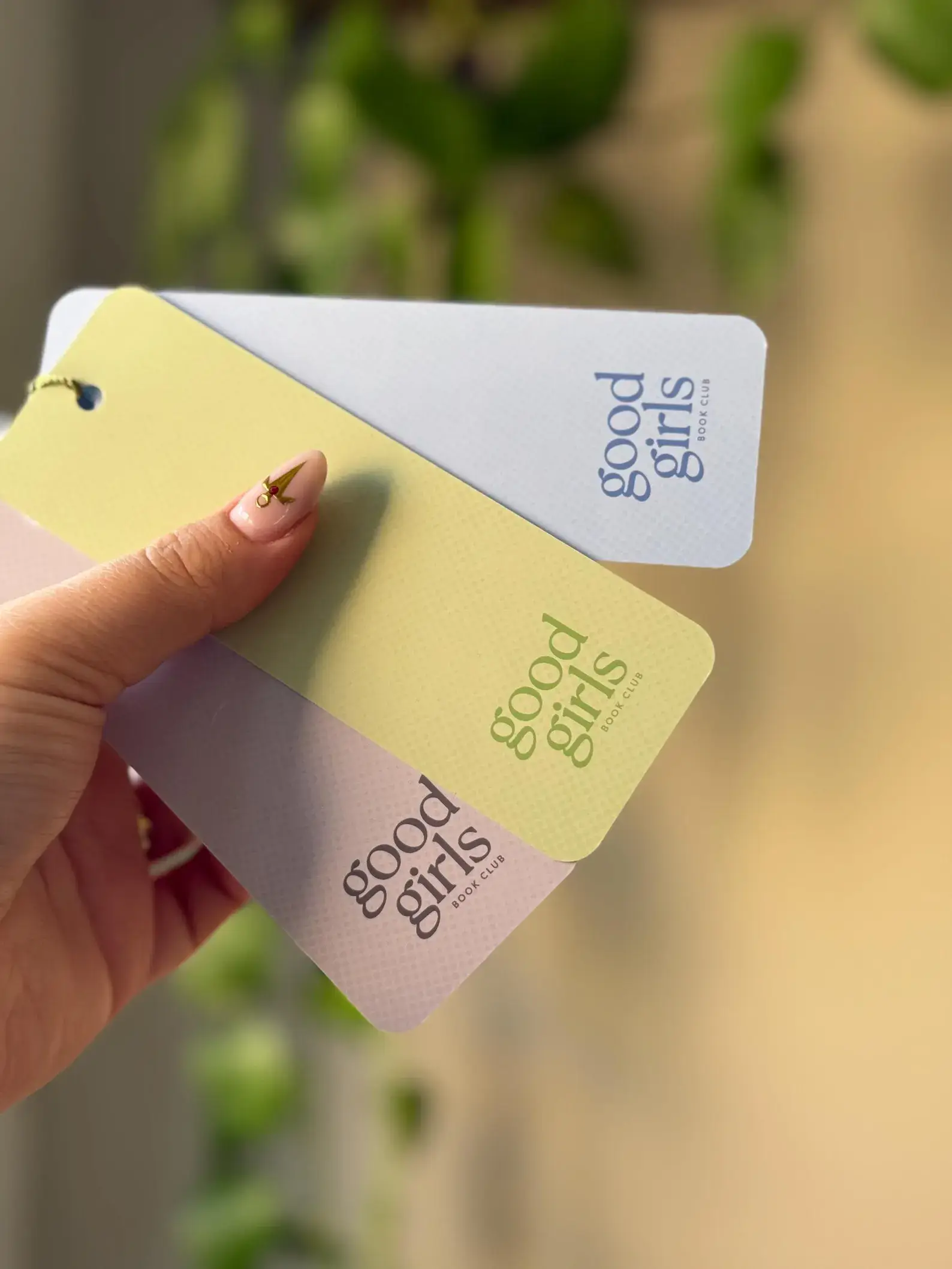 Good Girls Book Club - Venta al por mayor Marcapáginas - Marcapáginas de Rowan, Marcapáginas de Trono de Cristal, Novio de Libro4