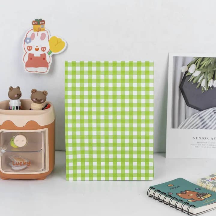 ByHome – Saco de presente por atacado – 25 sacolas de papel dobrável xadrez pastel em 3 cores1