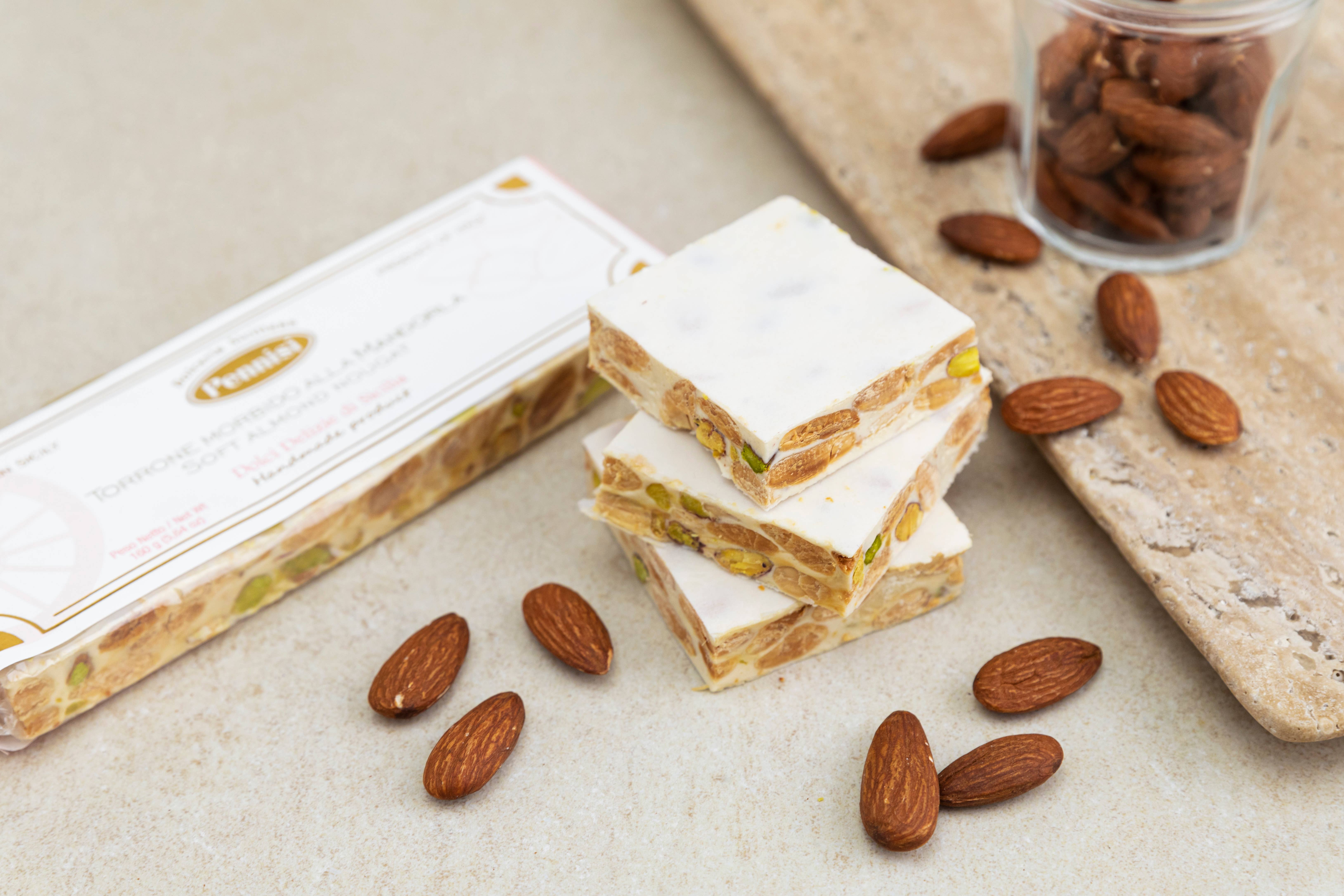 Pennisi - Cannoli di Sicilia - Wholesale Nougat - Soft Almond Nougat 160 g - Soft almond nougat2