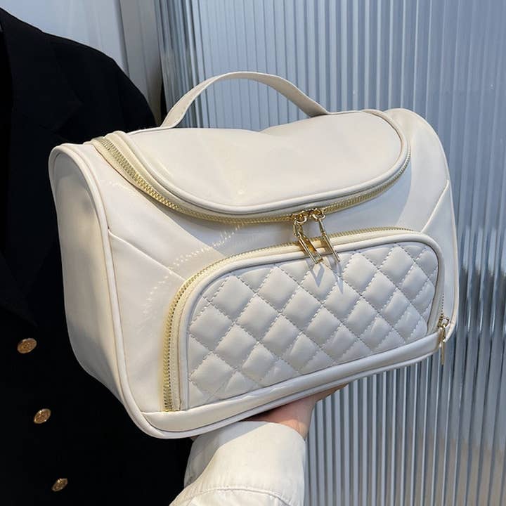 HIGH-END LARGE-CAPACITY PORTABLE COSMETIC BAG_CWAB4398 for wholesale by ACCITY