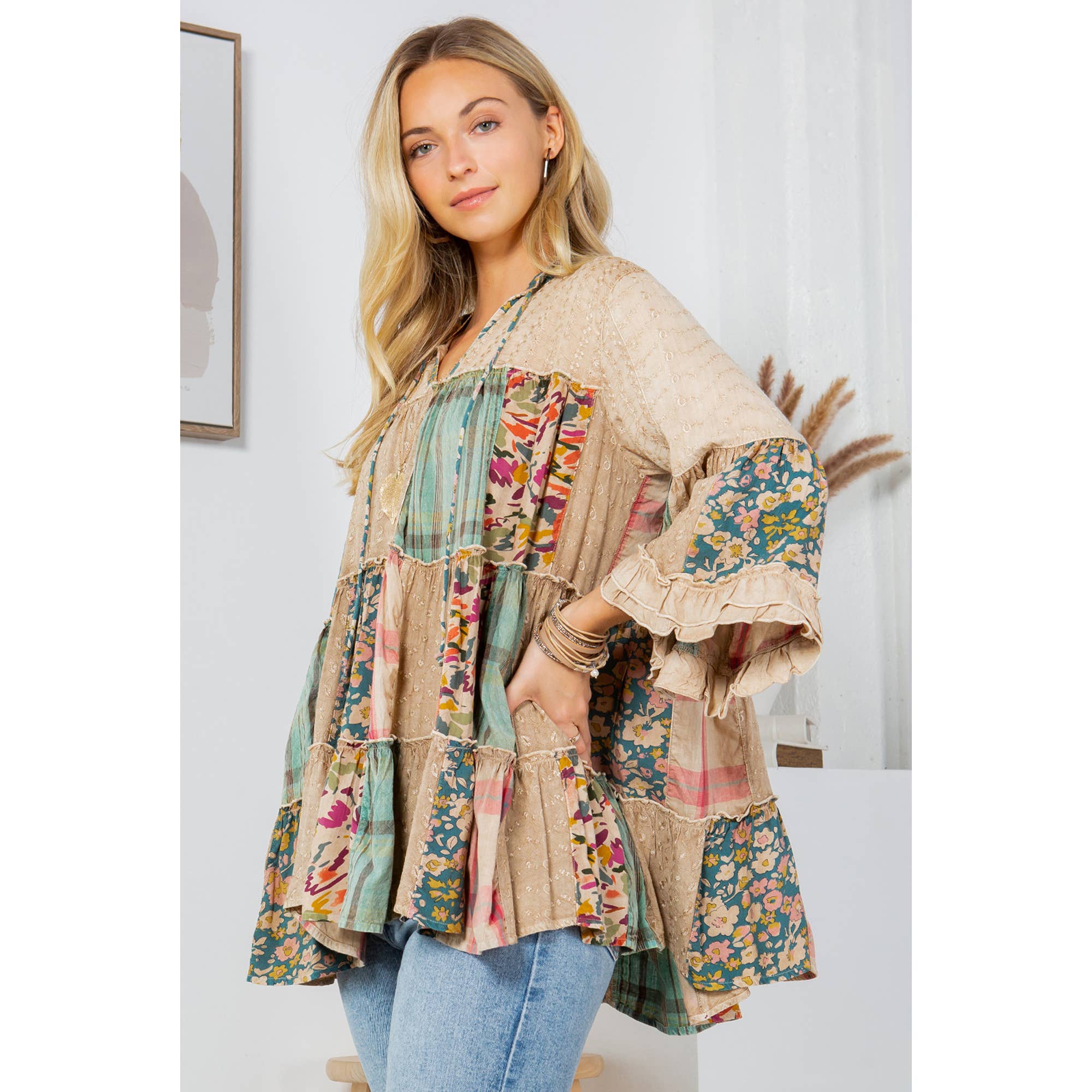 Young Threads - Vente Tunique – femme - Fusion artistique : Haut Jhabla surteint avec broderie également en PLUS6