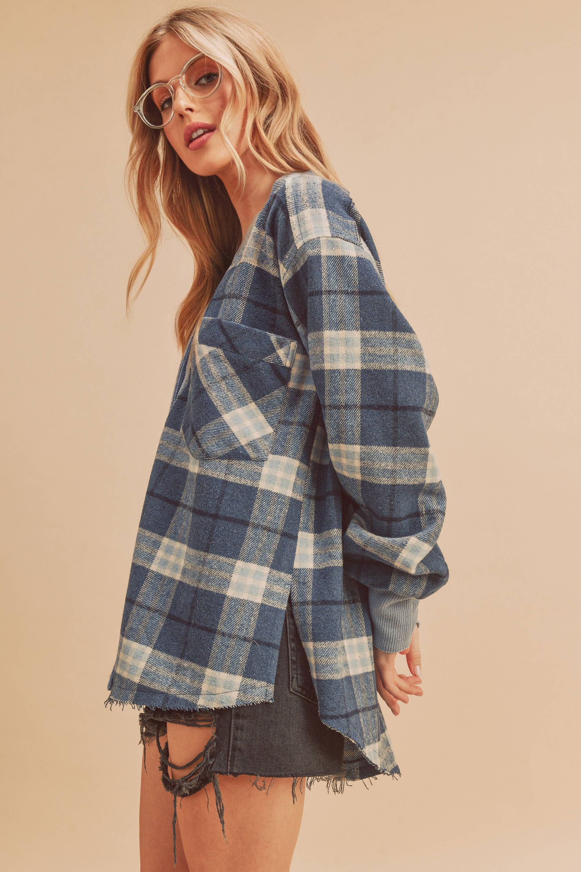 AEMI + CO - Wholesale Cardigan - Women's - 582BK Hila Cardigan Jacket 39