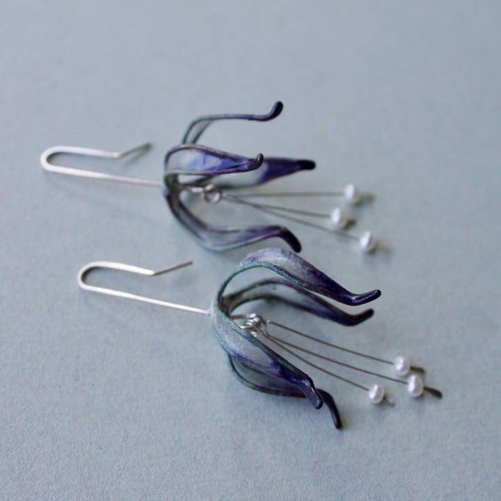Verso - Wholesale Dangle Earrings - Lily Earrings, Sterling Silver, Large1