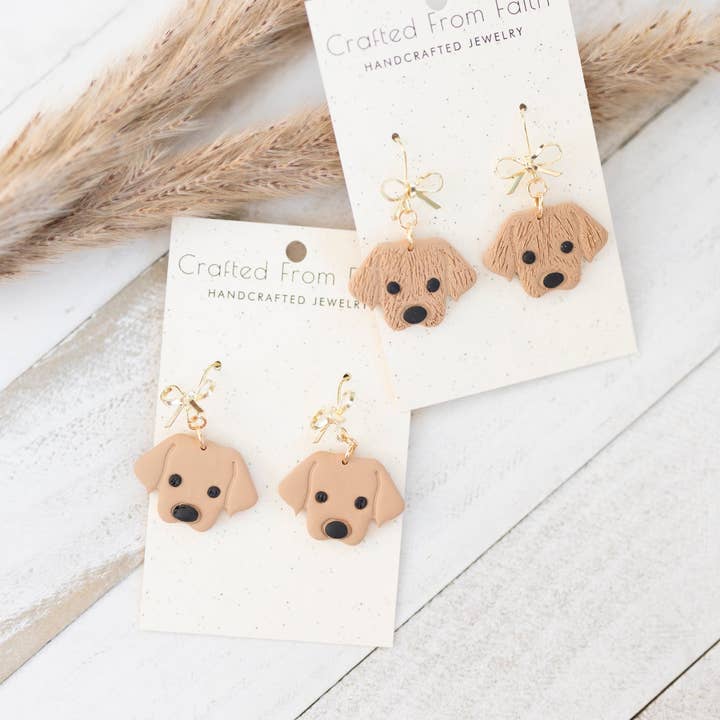 Hvalp dingler for engroshandel hos Crafted From Faith, LLC