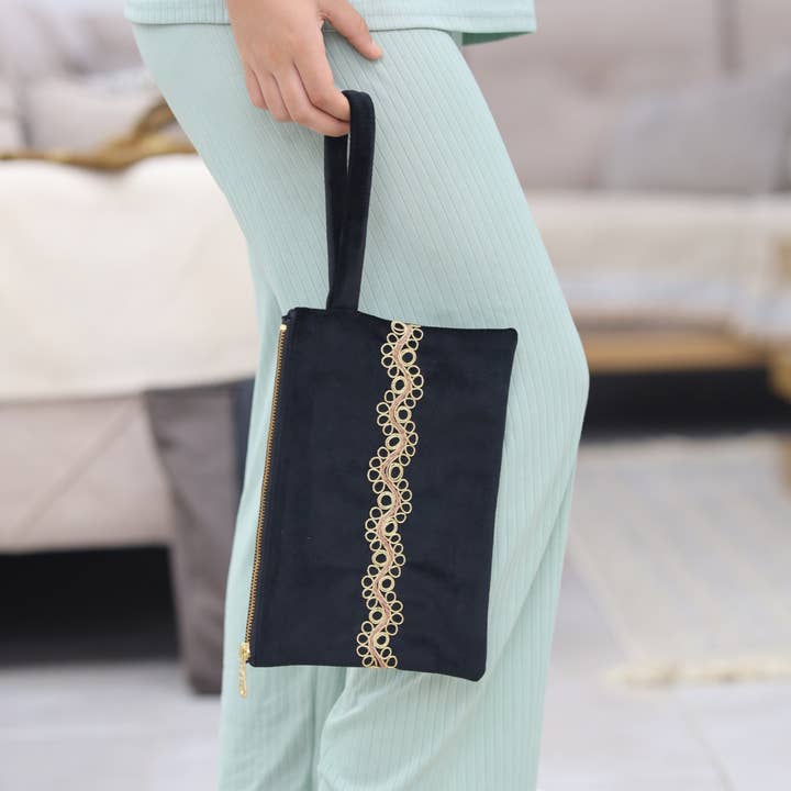 Hand-Embroidered Tahriri Pouch - Black for wholesale by Darzah