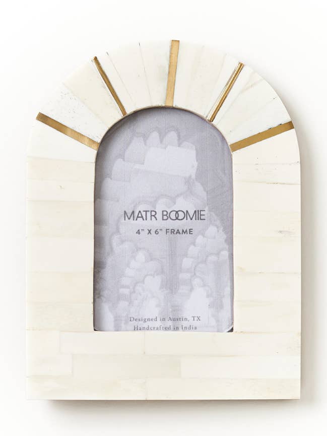Mukhendu Arch 5.5x3.5 Cream Picture Frame - Handcrafted Bone for wholesale by Matr Boomie Fair Trade