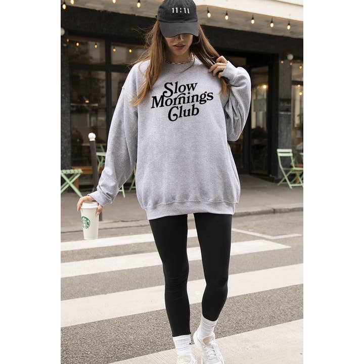 Langsamer-Morgen-Club Grafik-Crop-Top Grafik-Sweatshirts für den Großhandel von Illustrated Society