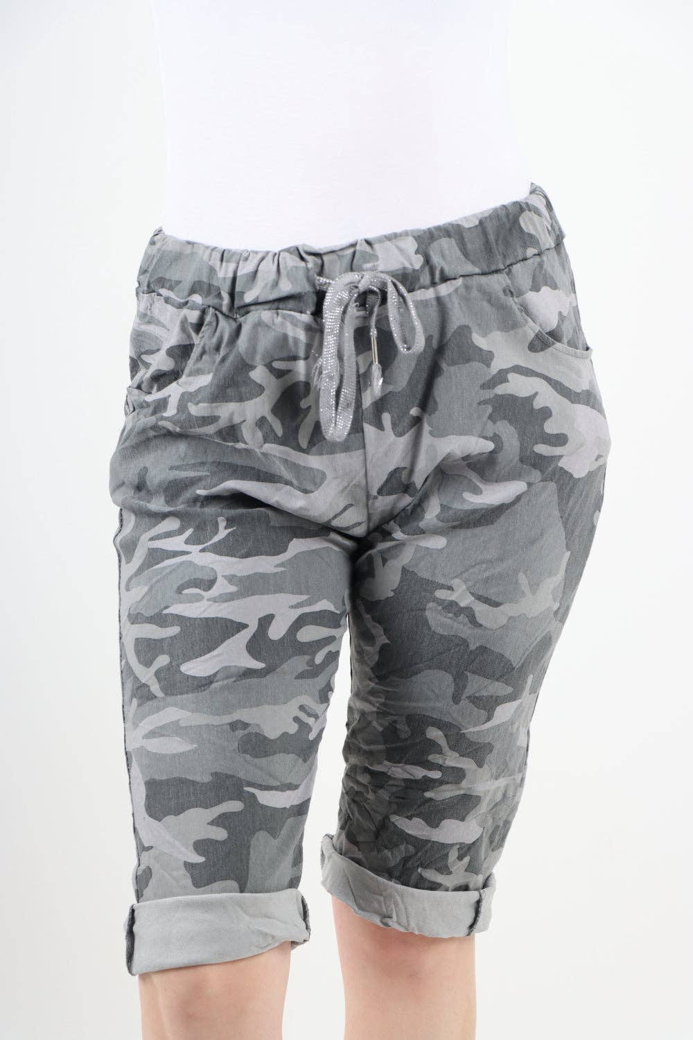 Miss Bold – wholesale Shorts – Women’s – Italian Camouflage Magic Chino Shorts80