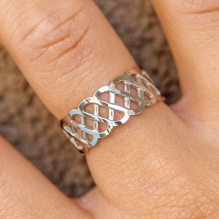 Amora Ring Silver for wholesale by ALCO Jewelry
