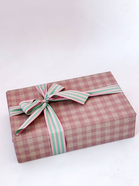 CHIC&PAPER - Wholesale Wrapping Paper Roll - 70cm x 100m Rolls Kraft MINIVICHY Candy Pink /White