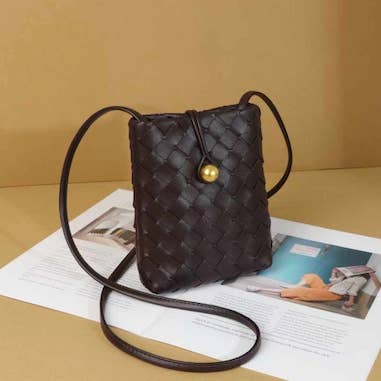 P25022 Small Woven Crossbody Bag and other Purchase Wholesale sm765. Free Returns & Net 60 Terms on Faire trending on Faire.