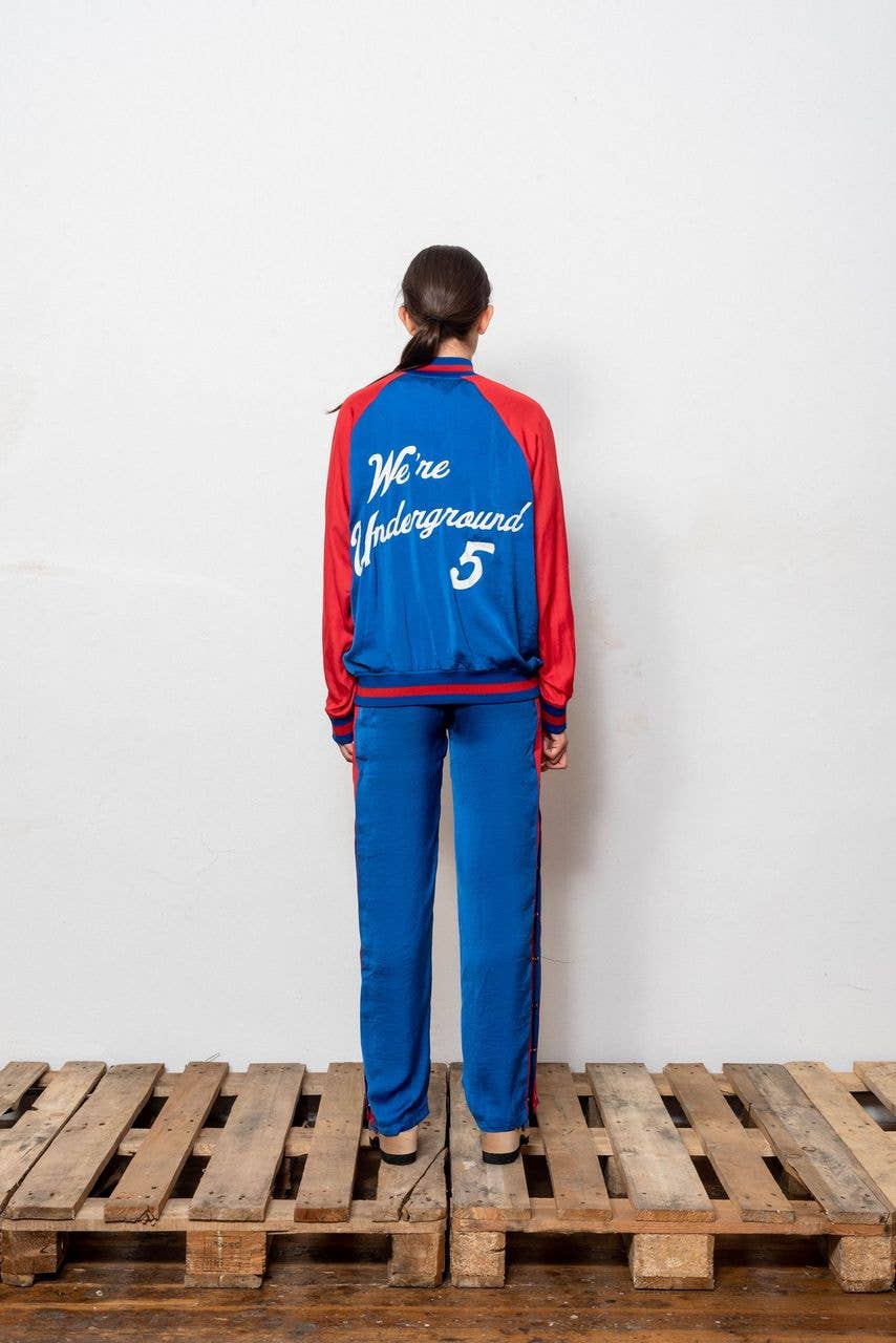 5 PREVIEW – Großhandel Hose – Damen – Satin-Trainingshose2