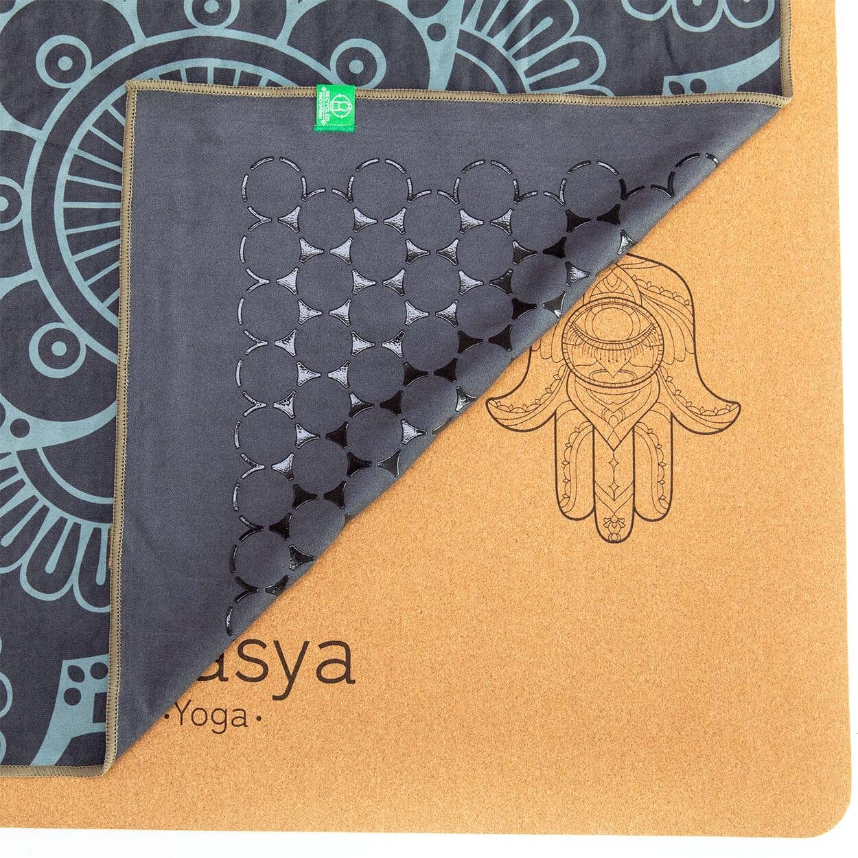 Divasya - Wholesale Yoga Towel - Yoga Towel Set | 1 Yoga Towel with Silicone Honeycomb Structure & 1 Face Towel | in 6 Colors34