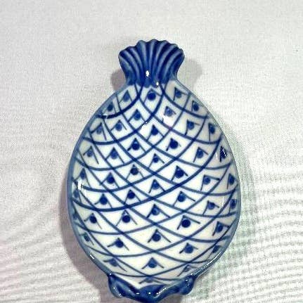 Boîte à sachets de thé, en forme d'ananas pour la vente par Sea Island Imports, Inc.