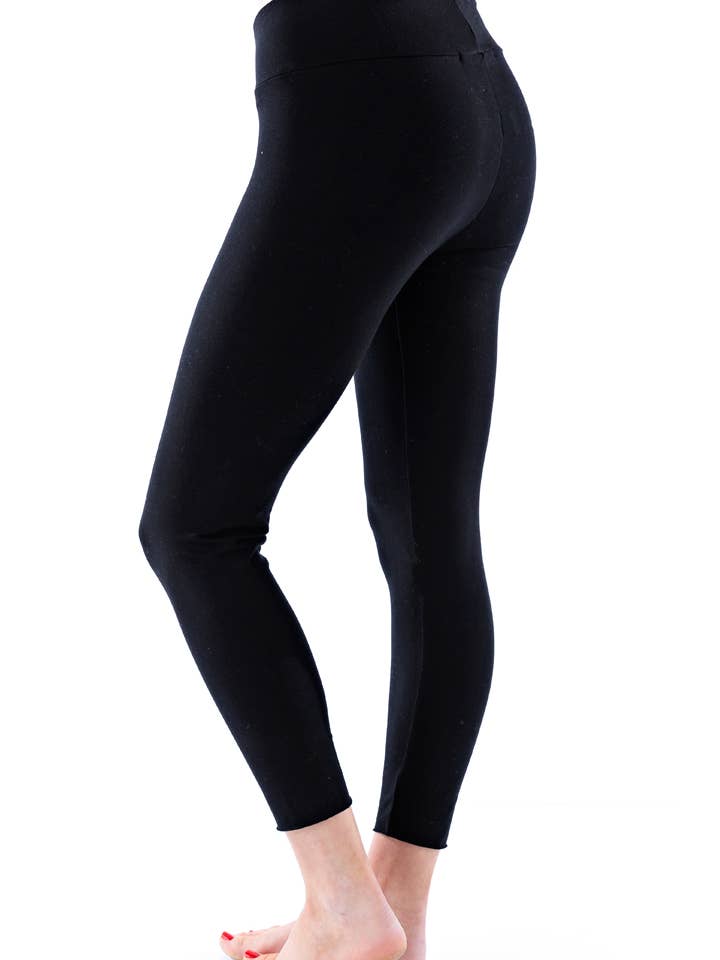 Organic Basic Capris for wholesale by LVR Fashion