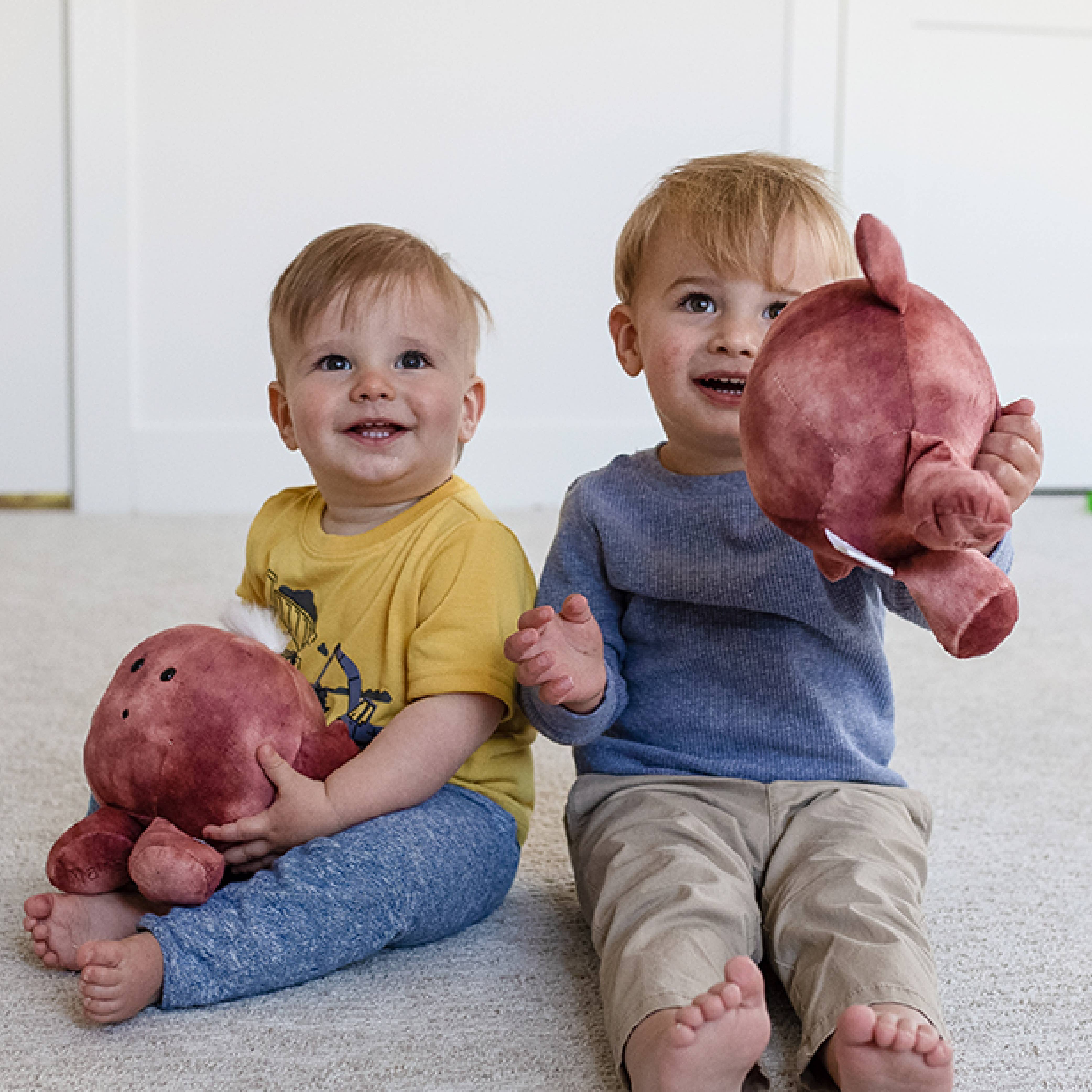 Celestial Buddies – wholesale Stuffed/plush toy – Kids & baby – Mars Buddy Space Plush Planet1