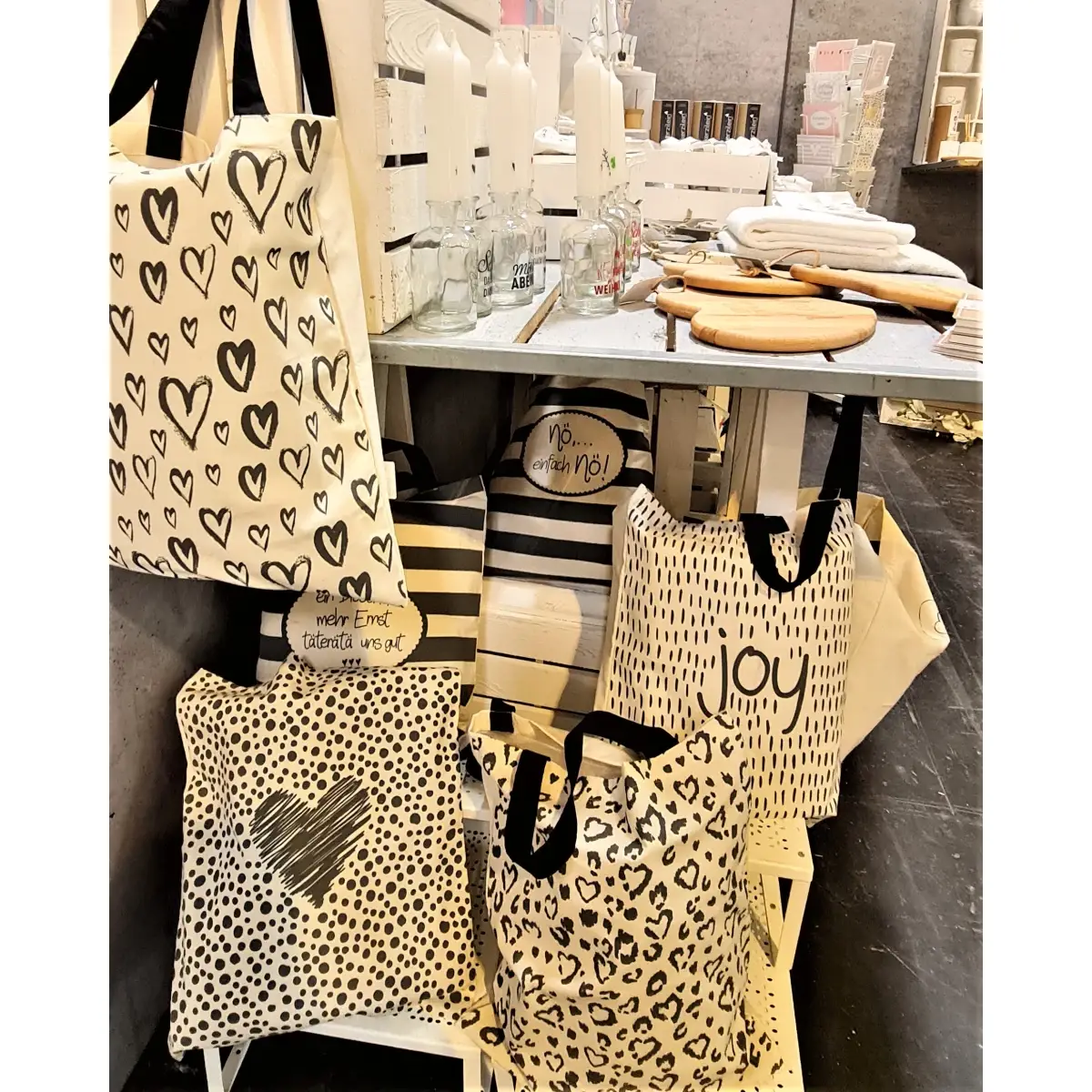 Mea-Living – Großhandel Lebensmittel-/Einkaufstasche – Einkaufstasche "joy"1