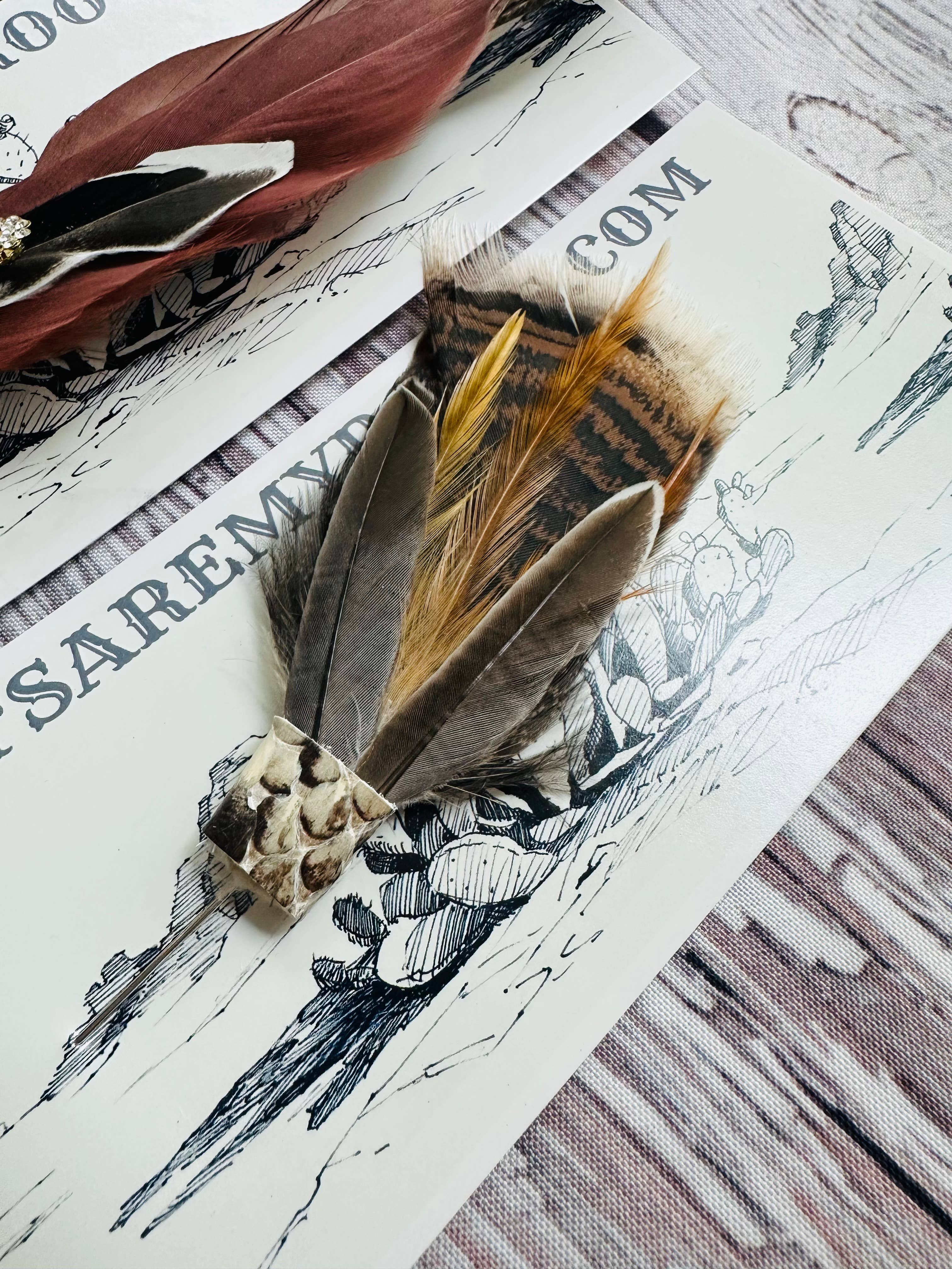 Boots Are My Roots - Vente Accessoire pour chapeau – femme - Épingles à chapeau en plumes mélangées4