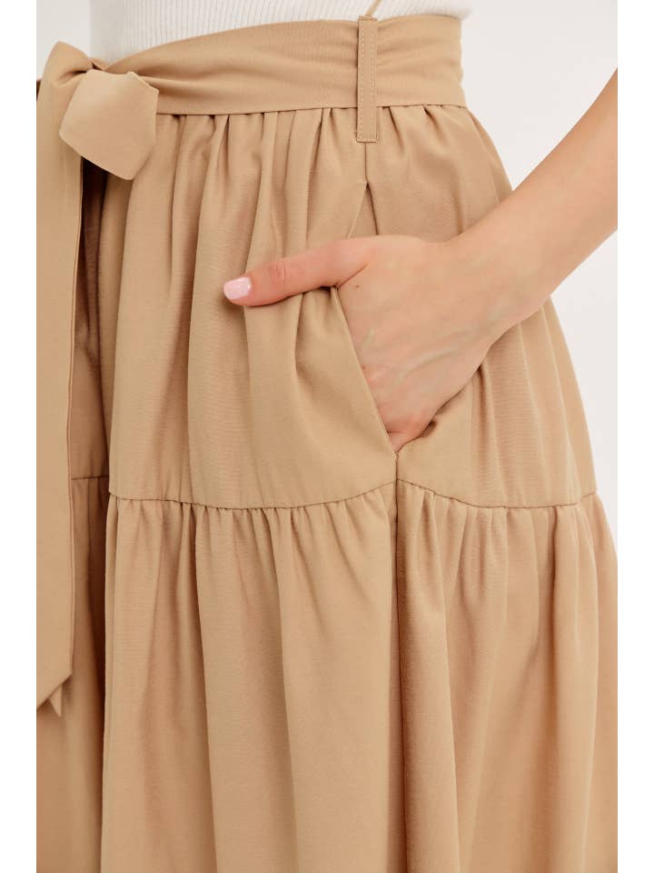 idem ditto – Engroshandel Kjole - Dame – MIDI-KJOLE MED BÆLTE OG FLÆSEDETALJER I BLANDET MEDIE OG SWEATERMATERIALE10