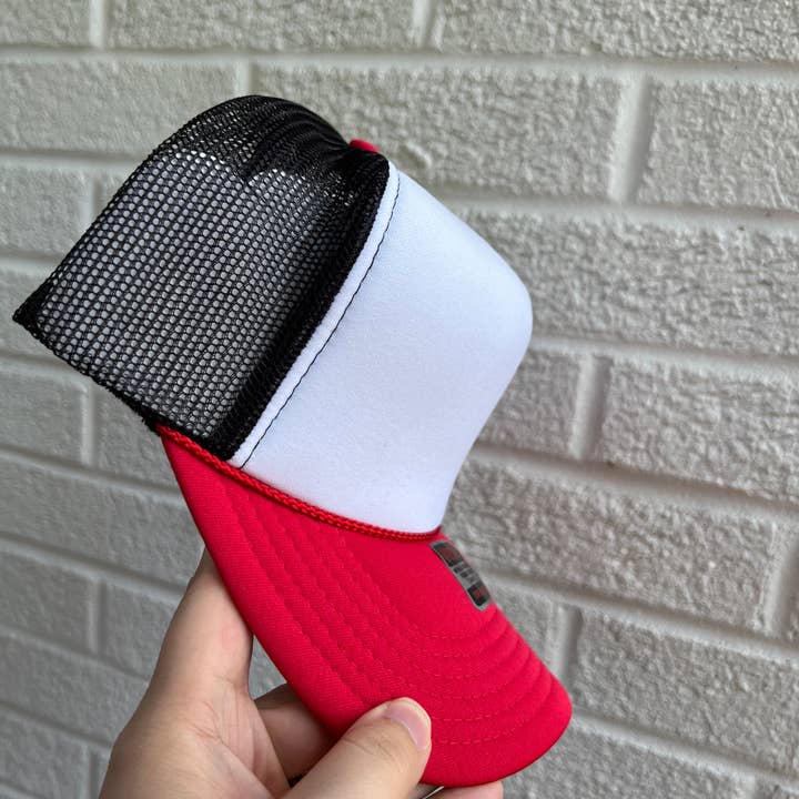 H+P Wholesale - Wholesale Trucker Hat - Unisex - Blank trucker hat