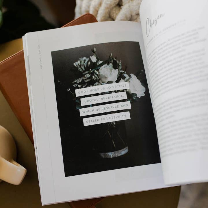 The Daily Grace Co - Wholesale Religion Book - Worthy | Embracing Your Identity in Christ3