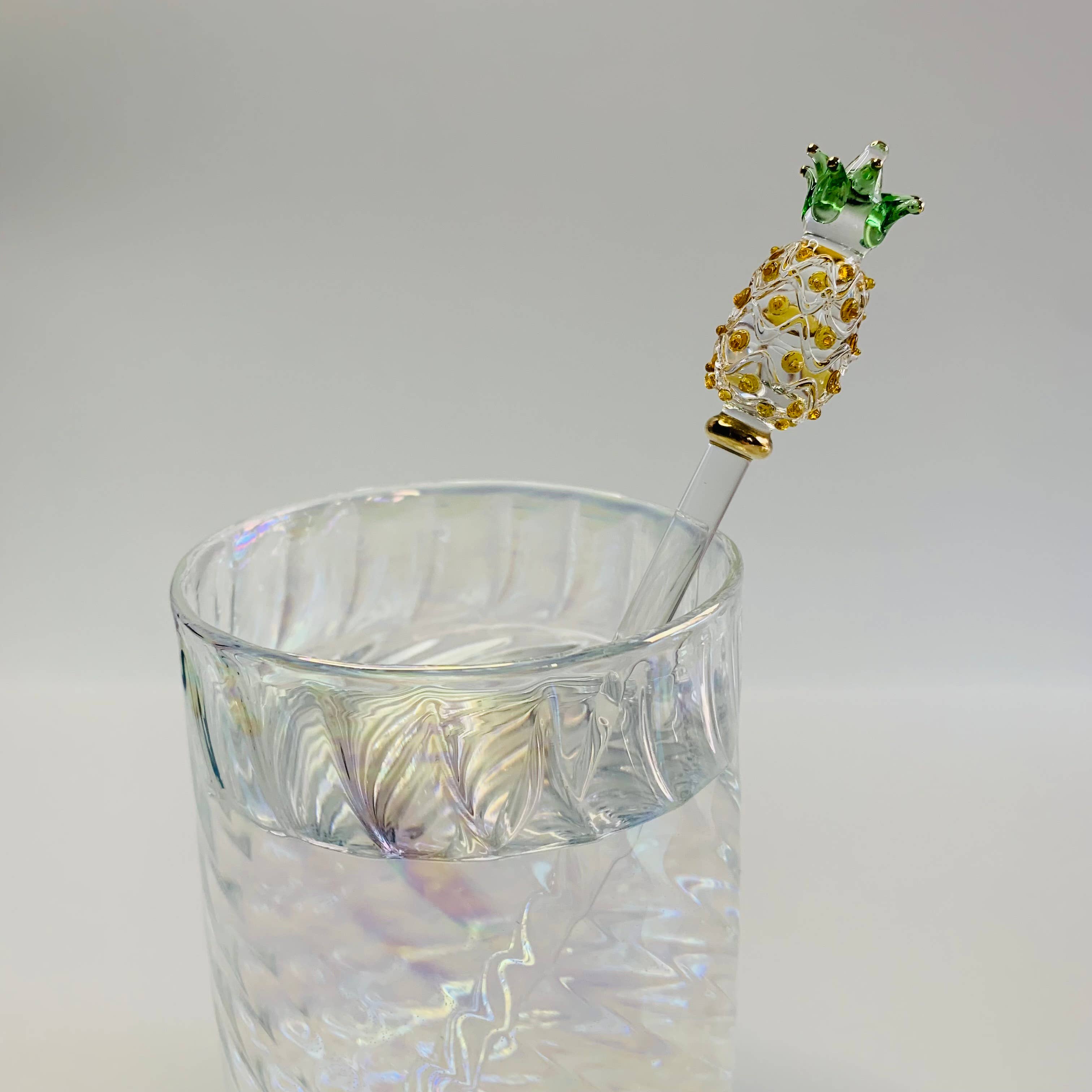 Dandarah – Großhandel Cocktailstäbchen – Cocktailrührer aus geblasenem Glas — Ananas2