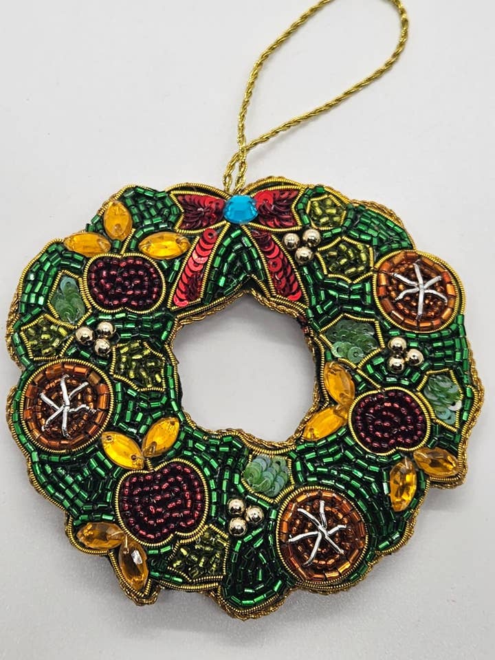 Green mistletoe luxury ornament for wholesale by Krafthood London