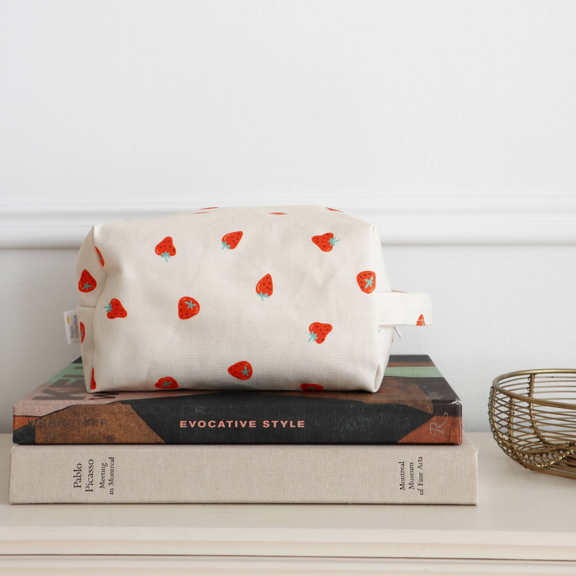 Freon Collective - Wholesale Makeup/Cosmetic Bag - Makeup Bag - Strawberry1