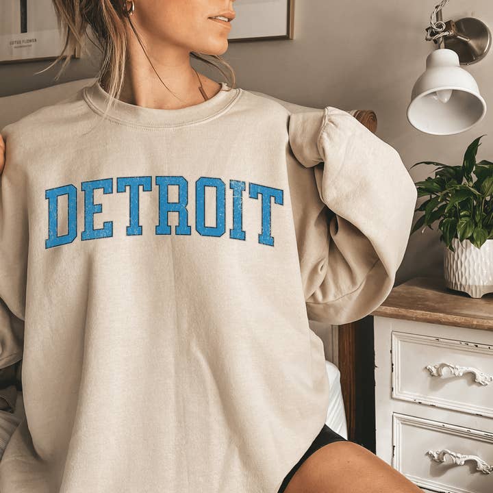 Hello Team Spirit - Wholesale Graphic Sweatshirt - Women's - Detroit Sweatshirt7