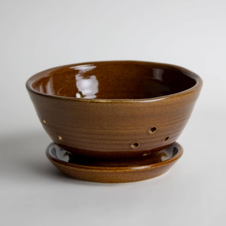 Emerson Creek Pottery - Wholesale Colander - Berry Colander w/Saucer5