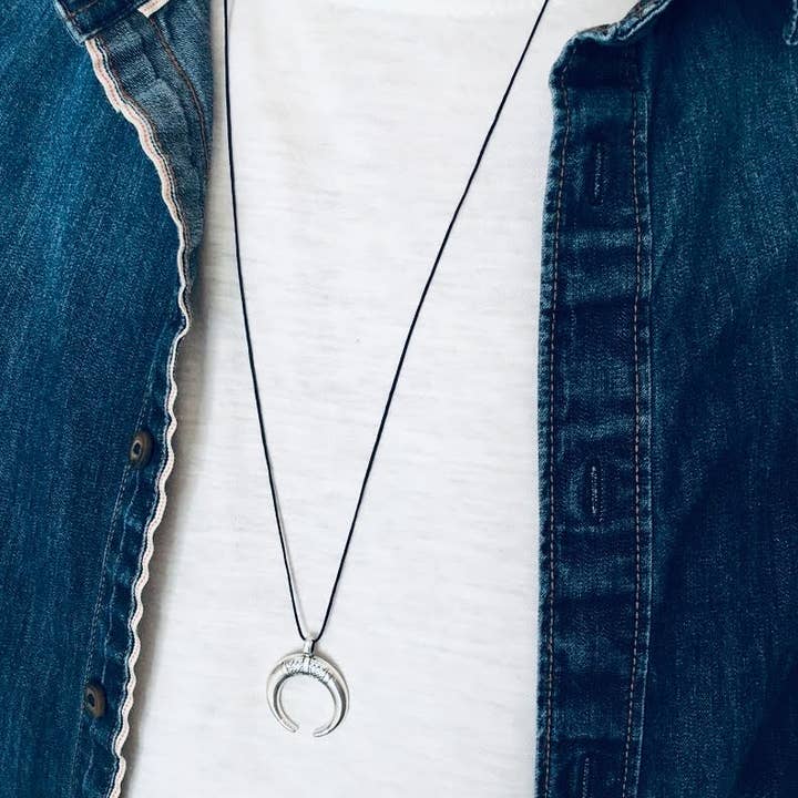 Horn halsband för wholesale av QUEENHANDMADES