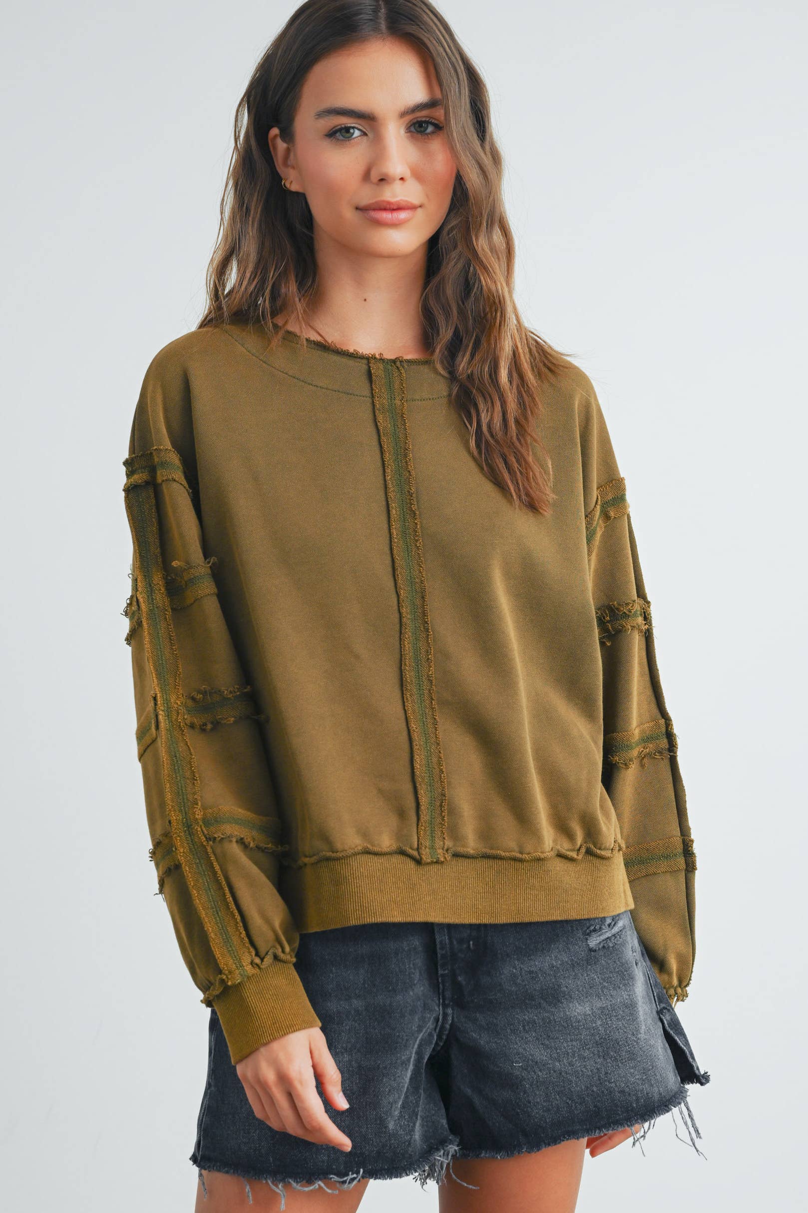 BUTTERMELON - Wholesale Sweatshirt - Women's - Washed French Terry Round Neck Pullover - BMT73012