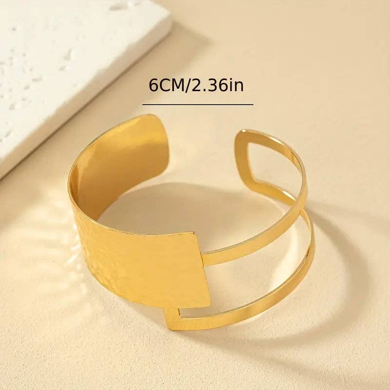 Huis Van Merken - Wholesale Cuff Bracelet - Ripple Pattern Golden Color Cuff Bangle 14K Gold Plated3