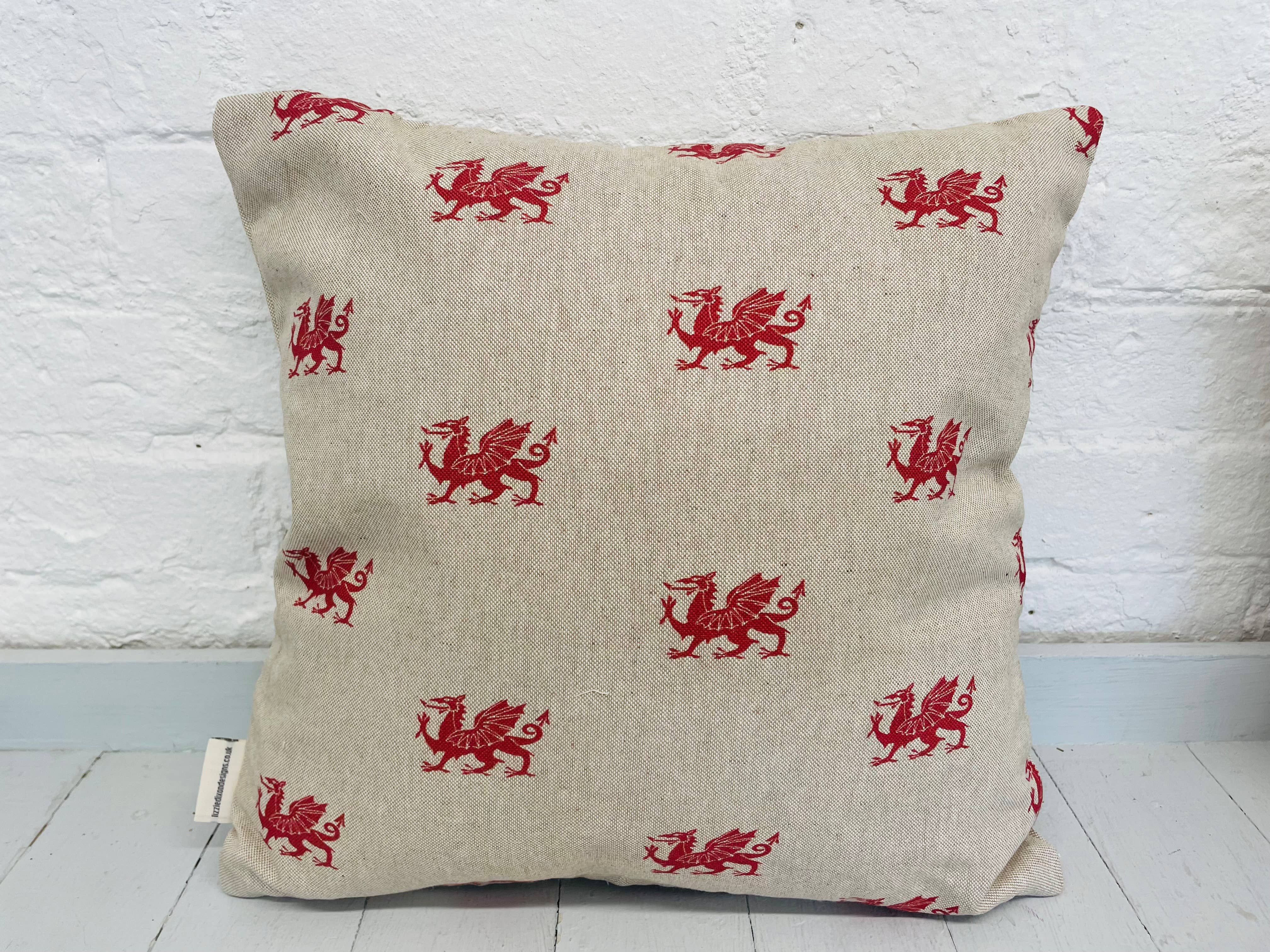 Lizzie Dixon Designs – wholesale Throw/decorative pillow – Anyone can Cuddle but only the Welsh can Cwtch-Welsh dragon 2