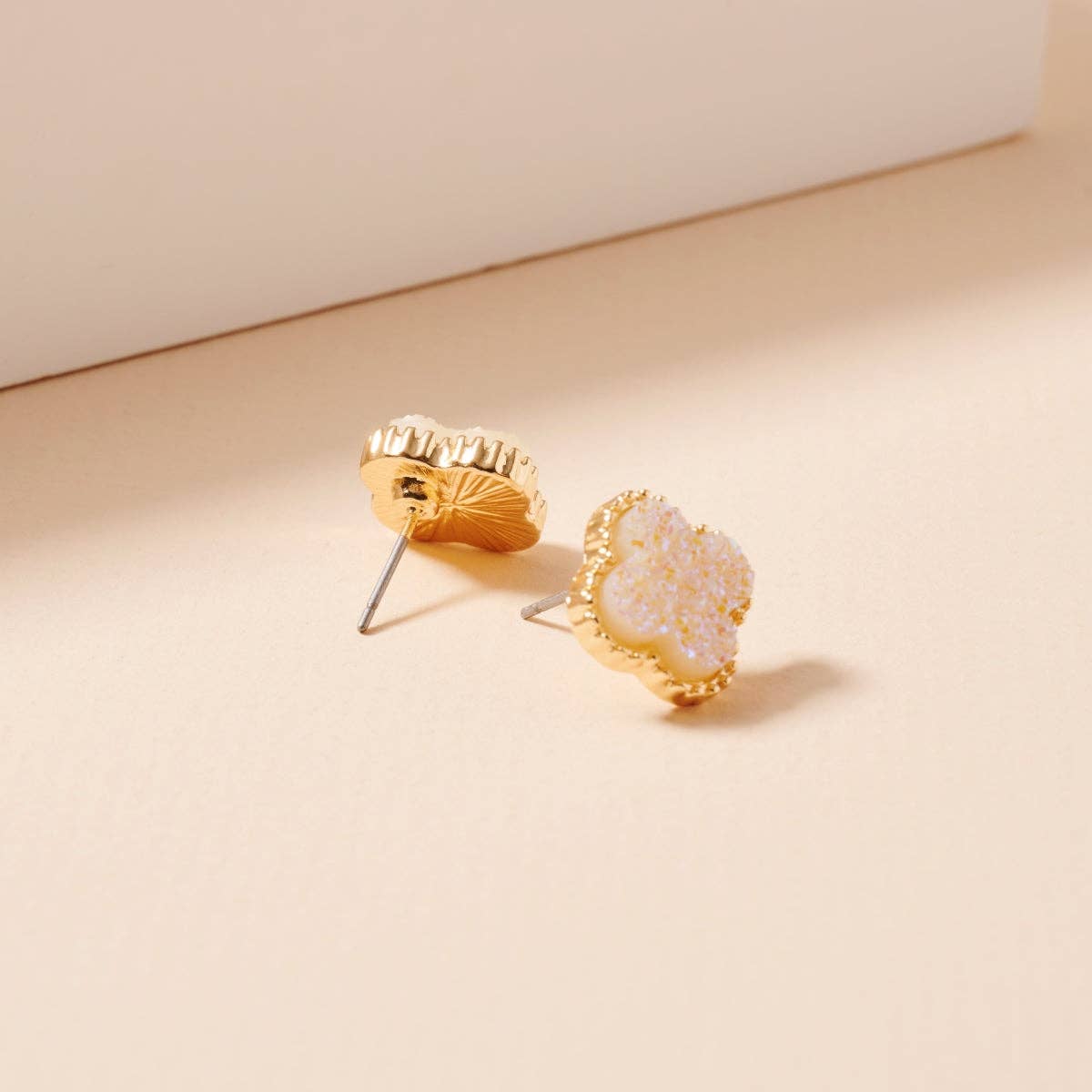 Frem - Wholesale Stud/Post Earrings - Mini Druzy Flower Stud Earrings42