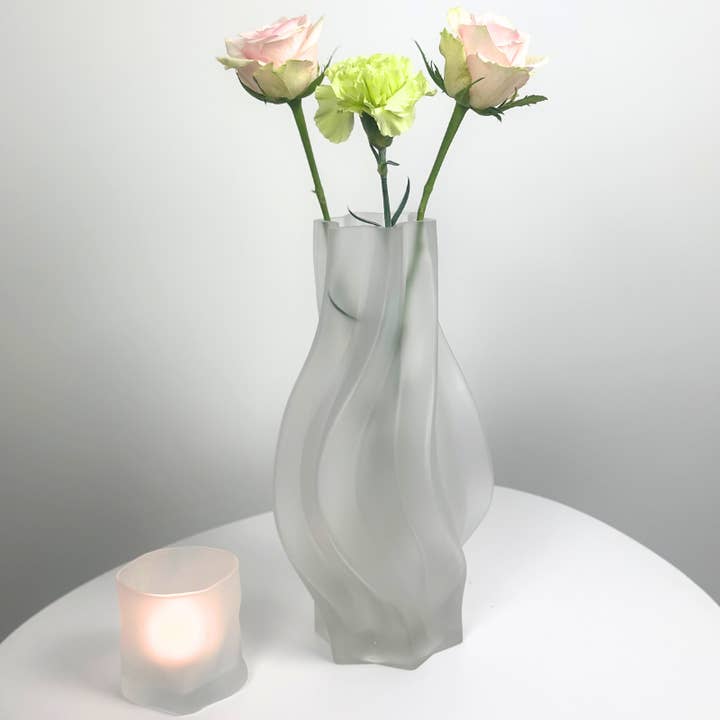 Homexclusive - Wholesale Vase - Swirl Vase - Glass Vase - Flower Vase2