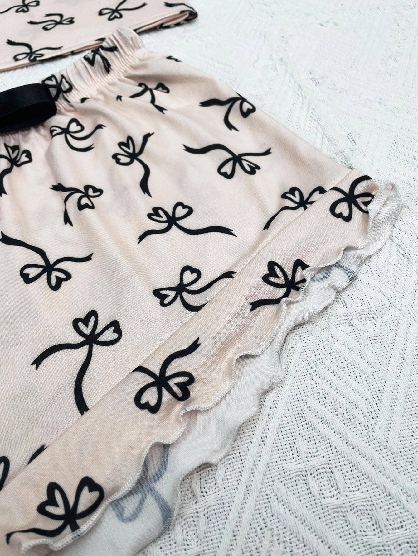 Begie Bow print pajamas 2 pcs t-shirt top & shorts set for wholesale on Faire2