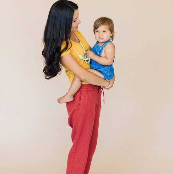 Chewable Charm - Wholesale Teething Necklace - Baby - The Emma - Silicone Teething Necklace3