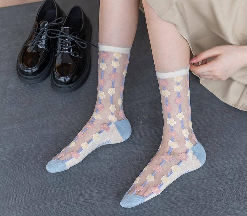 Tourtiwi - Wholesale Socks - Women's - Lace mesh breathable thin glass silk socks crystal socks7