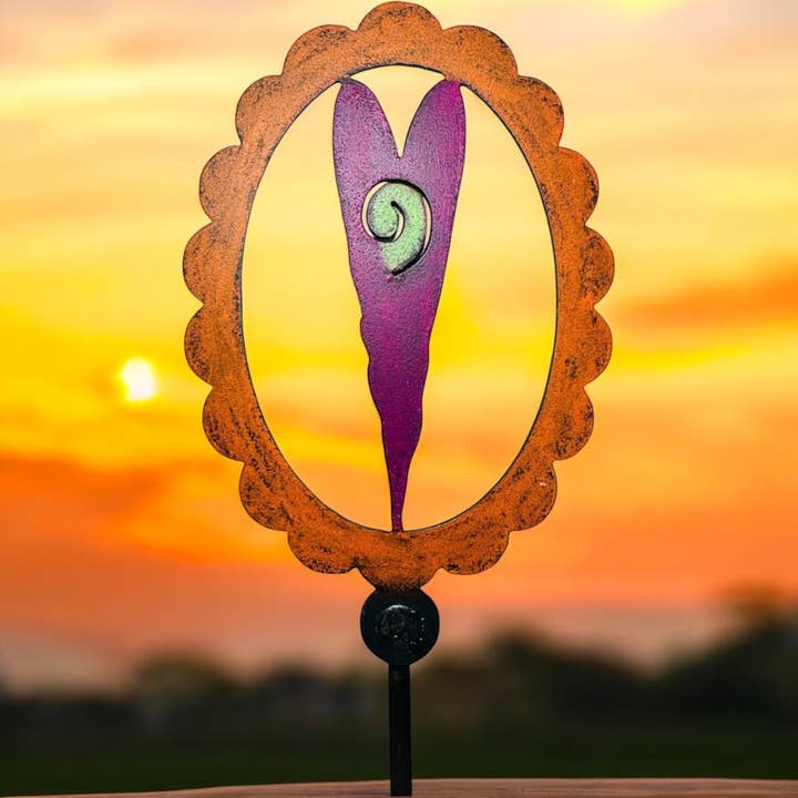 Whimsies – wholesale Garden/lawn stake – Metal Heart garden Stake patio lawn decor romantic heart 1