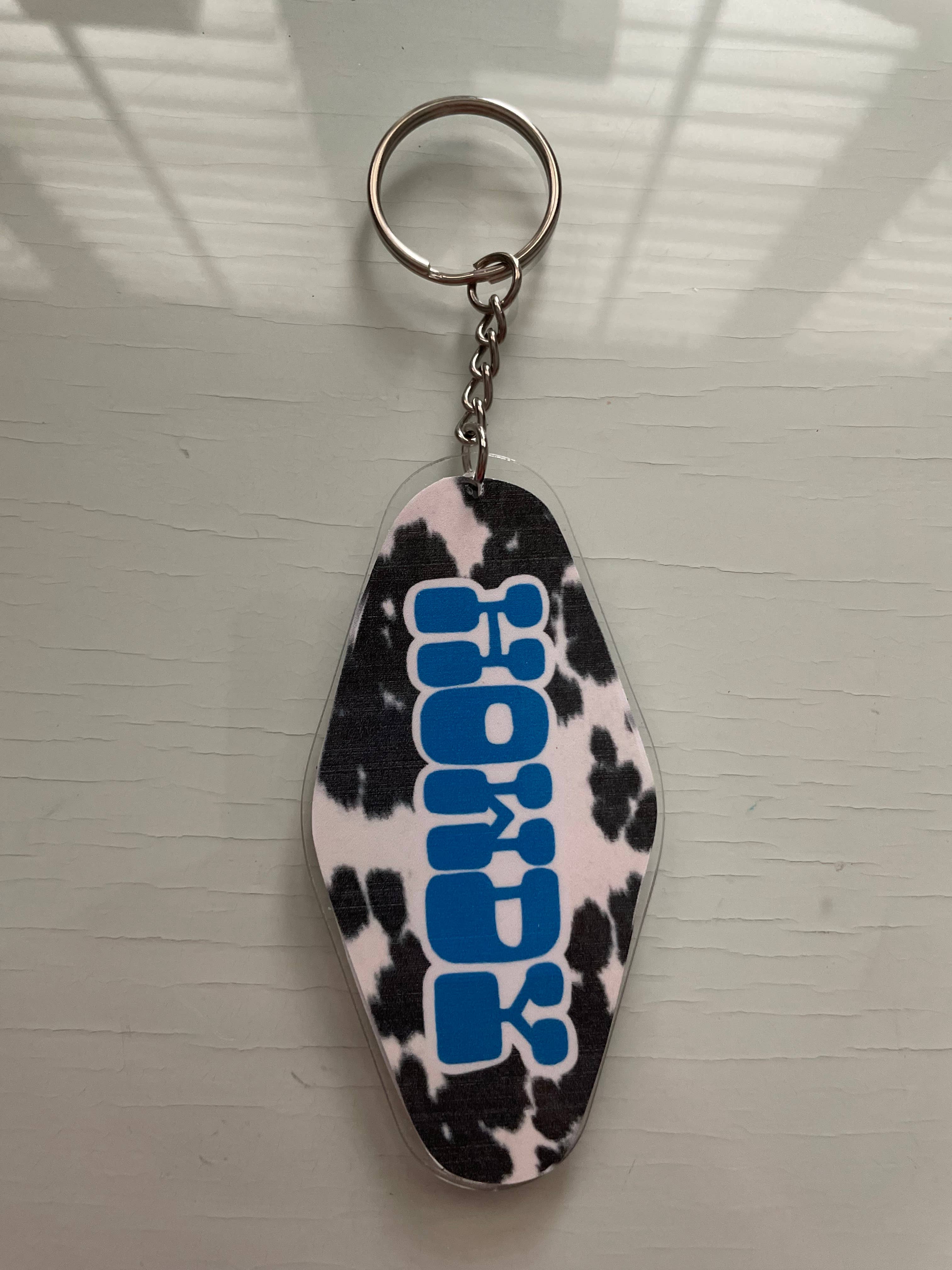 Mallory Taylor Designs - Wholesale Keychain - Women's - Howdy Keychain1