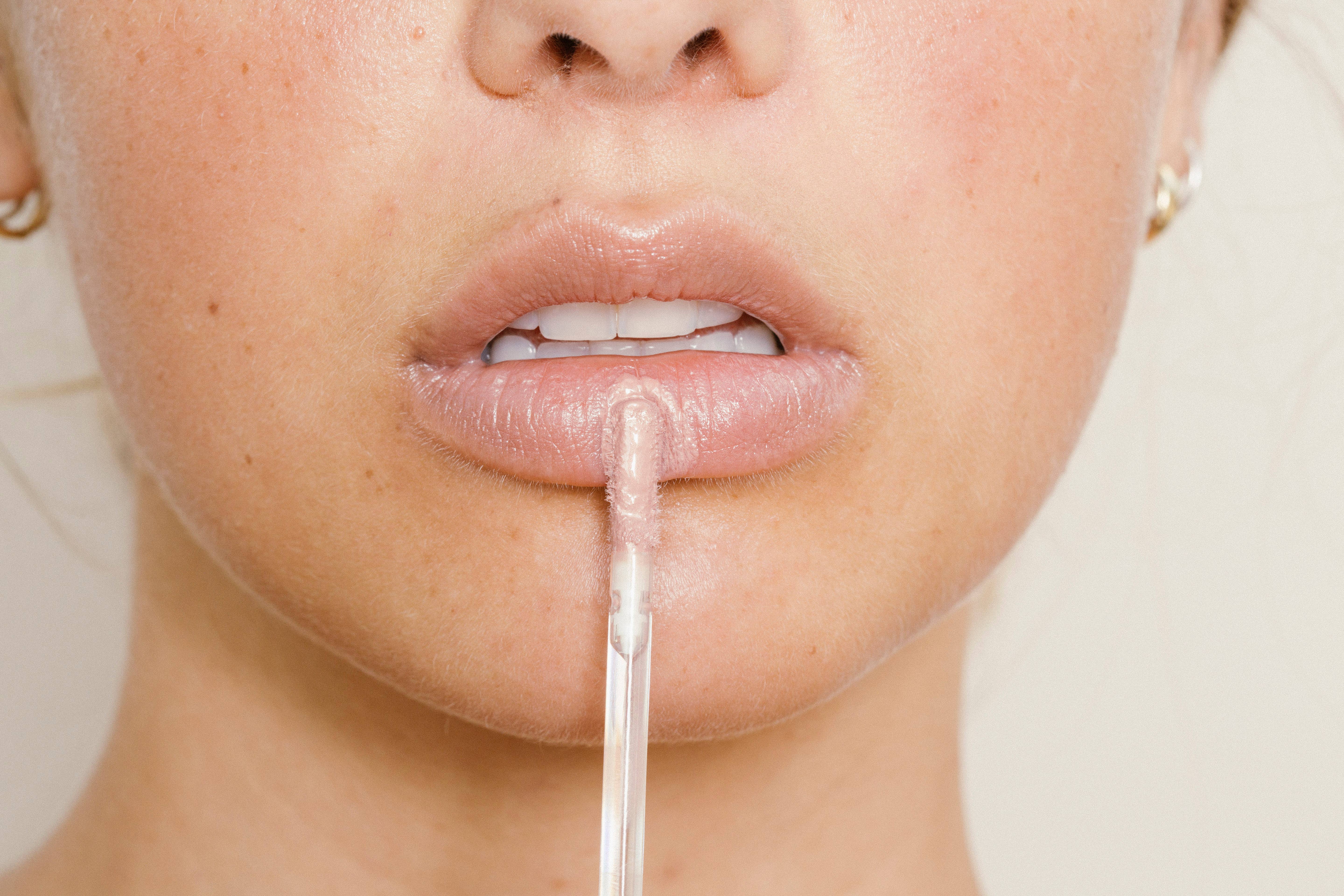 Skin Authority - Wholesale Lip Balm - SkinSuit Protective Lip Gloss3