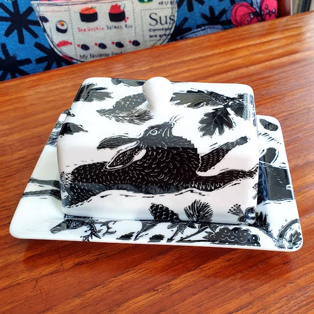 Flora Fauna Smörask för wholesale av Rob Turner THE ART OF TABLEWARE