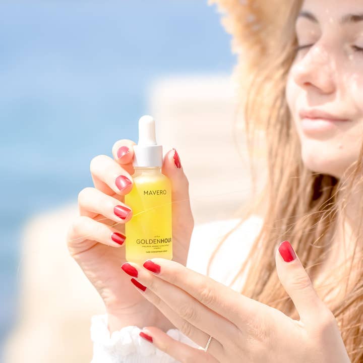 MAVERO COSMETICS - Wholesale Facial Serum/Concentrate - GOLDENHOUR - Vitamin C Serum with Hyaluronic Acid, Kiwi & Anana