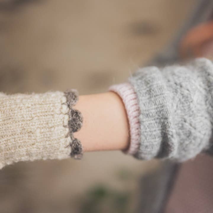 Buno Behen - Vente Gants – femme - Gants en laine teinte naturellement faits main (taille S à L)9