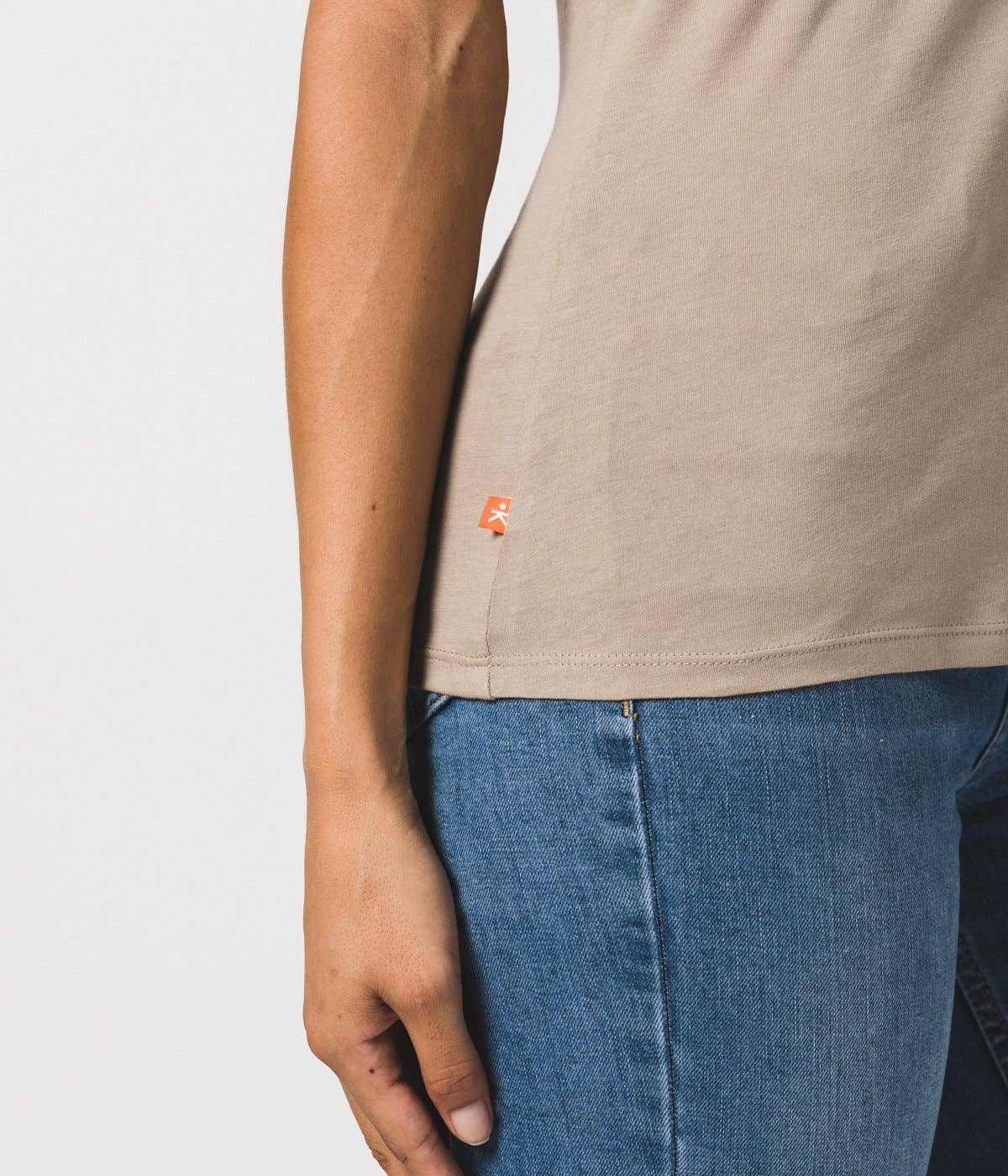 Known Supply - Wholesale T-Shirt - Women's - Women's Fitted Crew14