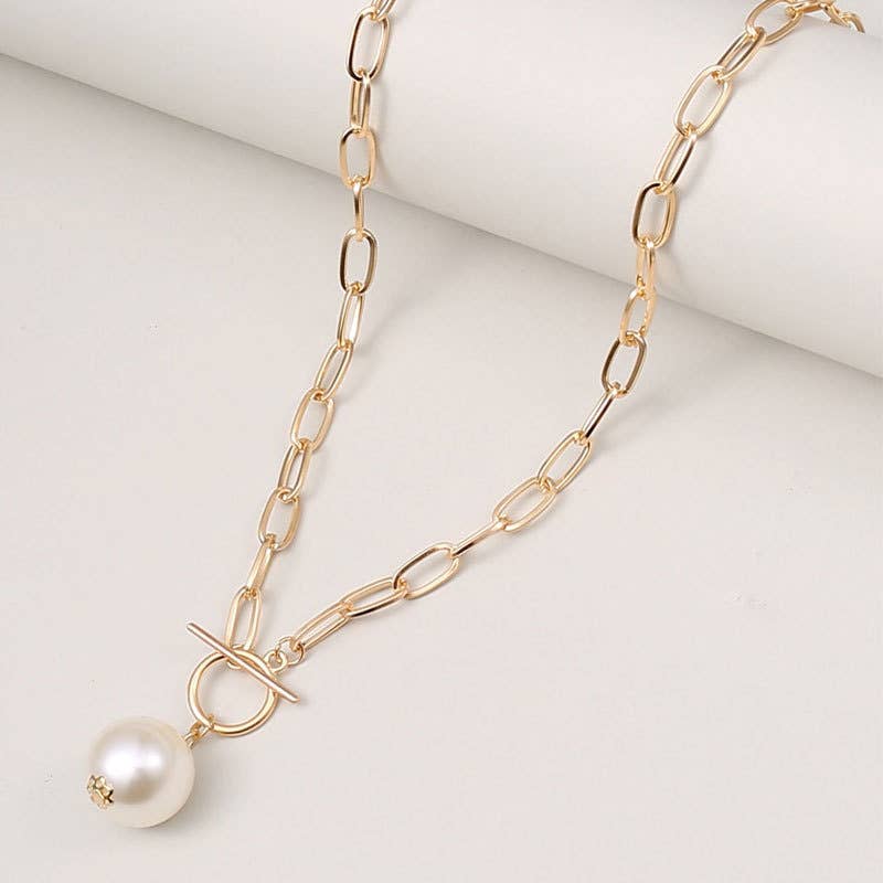 Gemscape UK – wholesale Pendant/charm necklace – Pearl Drop Chain Necklace (Gold & Silver)1