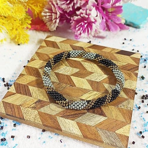 bracelet perlé, bracelet tribal, bracelet en perles de rocaille, lot de 2 pour la vente par KANGURAH