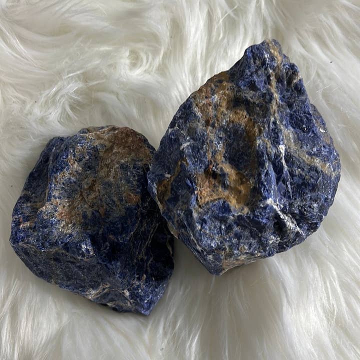WHOLIFECO - Wholesale Spiritual Stone/Crystal - Jumbo Sunset Sodalite - Raw healing stone